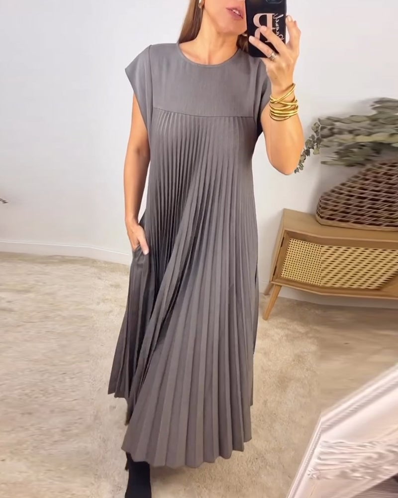 Joley™ Timeless Comfortable Dress