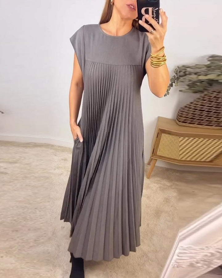 Joley™ Timeless Comfortable Dress