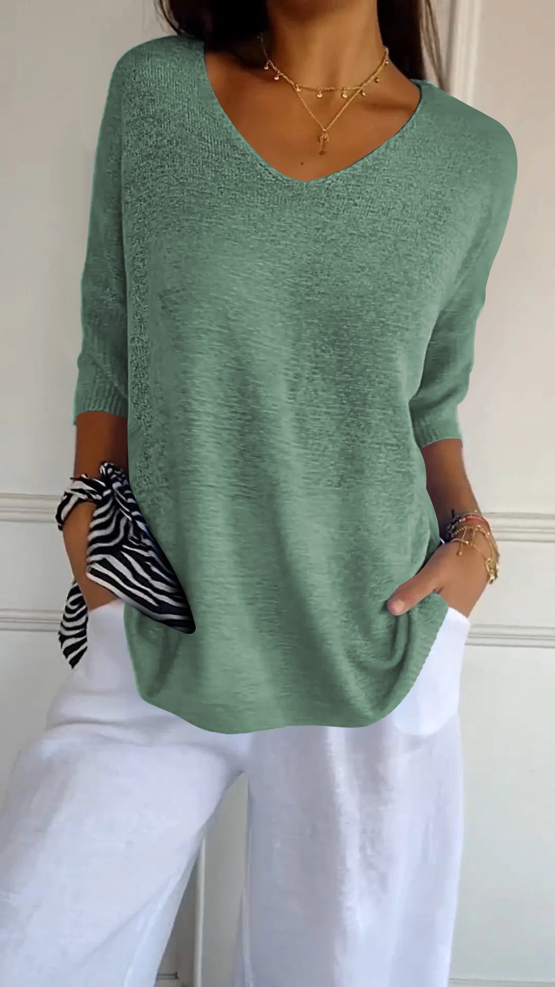 Vera™ | Knitted Top with Elegant V-Neck