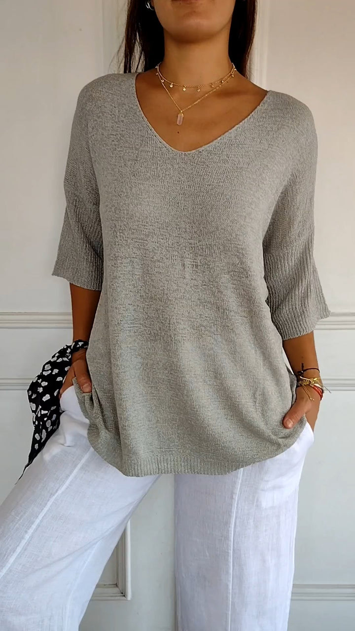 Vera™ | Knitted Top with Elegant V-Neck