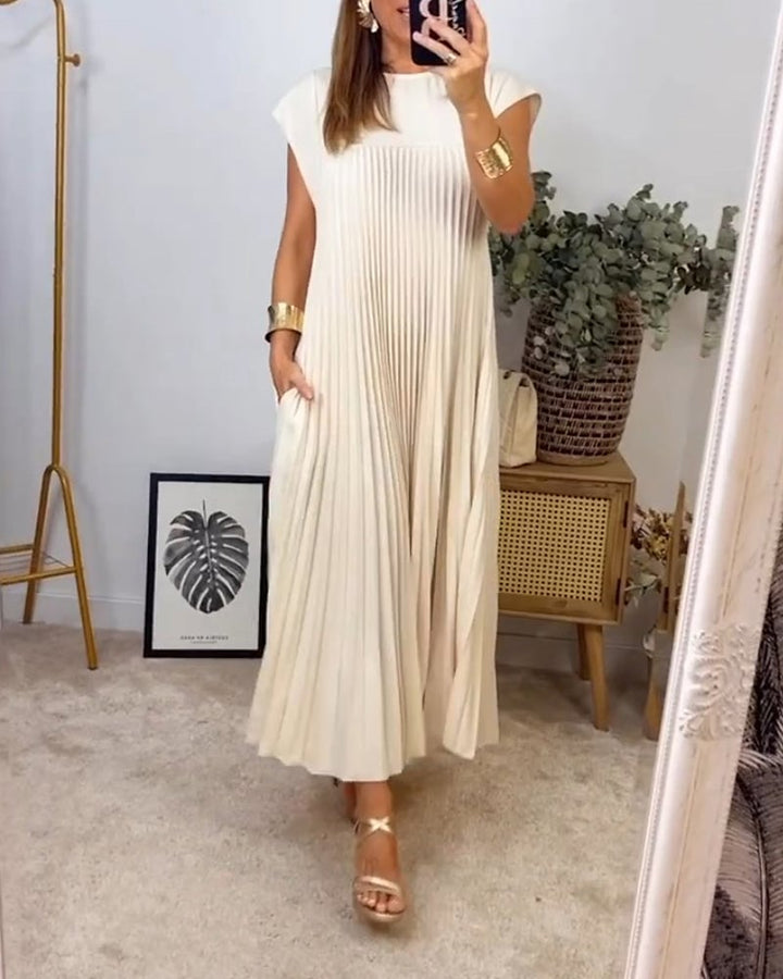 Joley™ Timeless Comfortable Dress