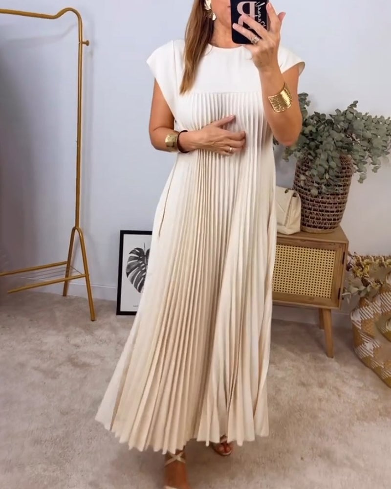 Joley™ Timeless Comfortable Dress