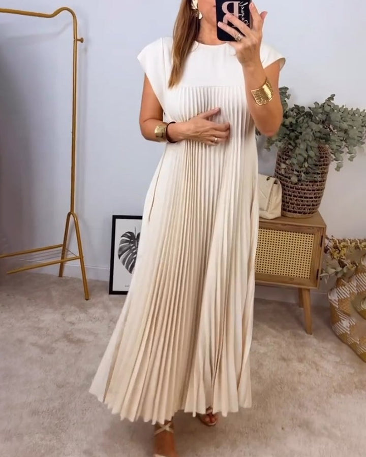 Joley™ Timeless Comfortable Dress