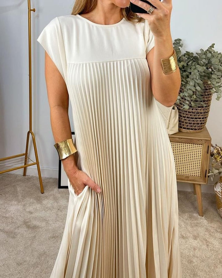 Joley™ Timeless Comfortable Dress