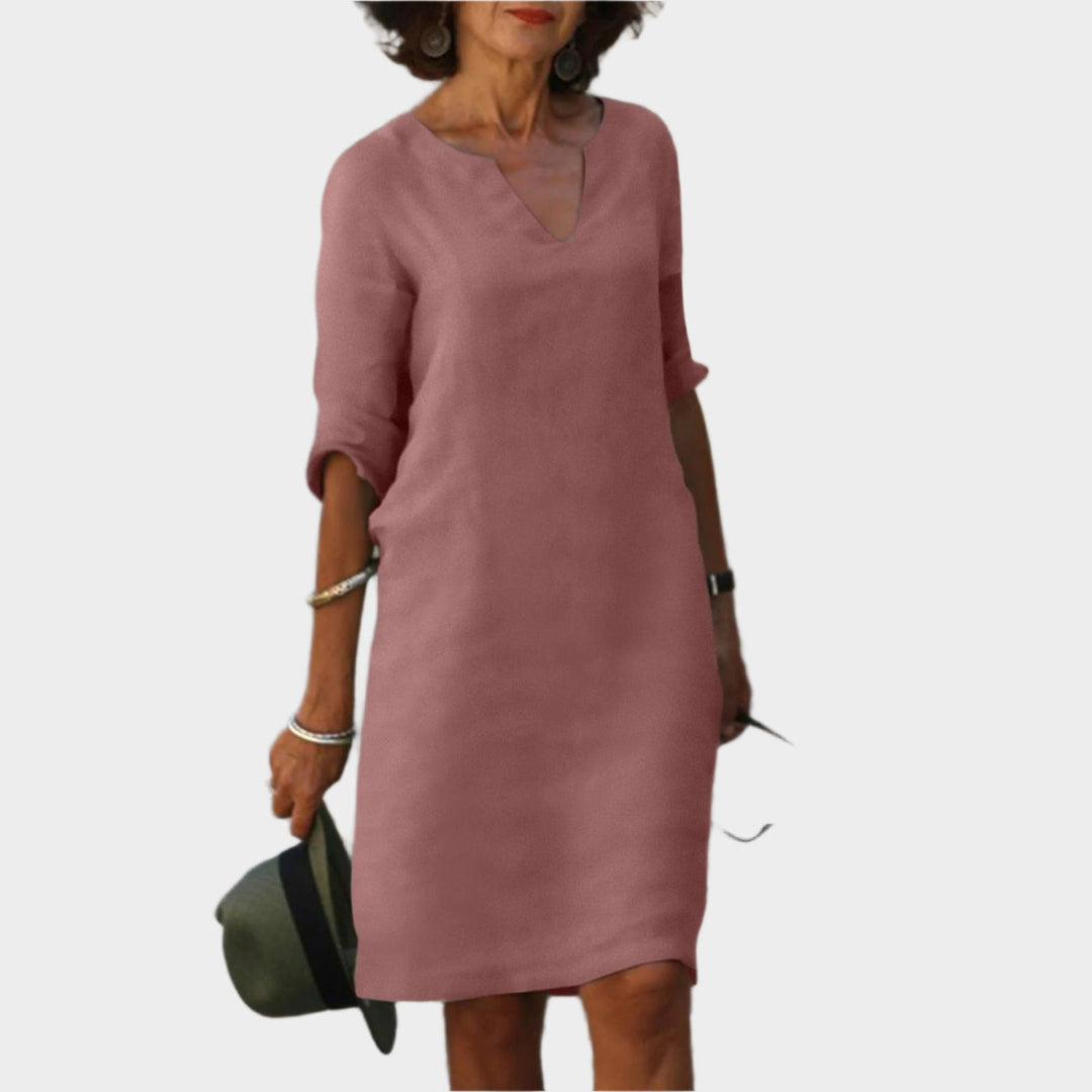 https://cdn.shopify.com/s/files/1/0937/3941/7945/files/Marjan_Stijlvolle_zomer_jurk_T-E5.jpg?v=1752775442