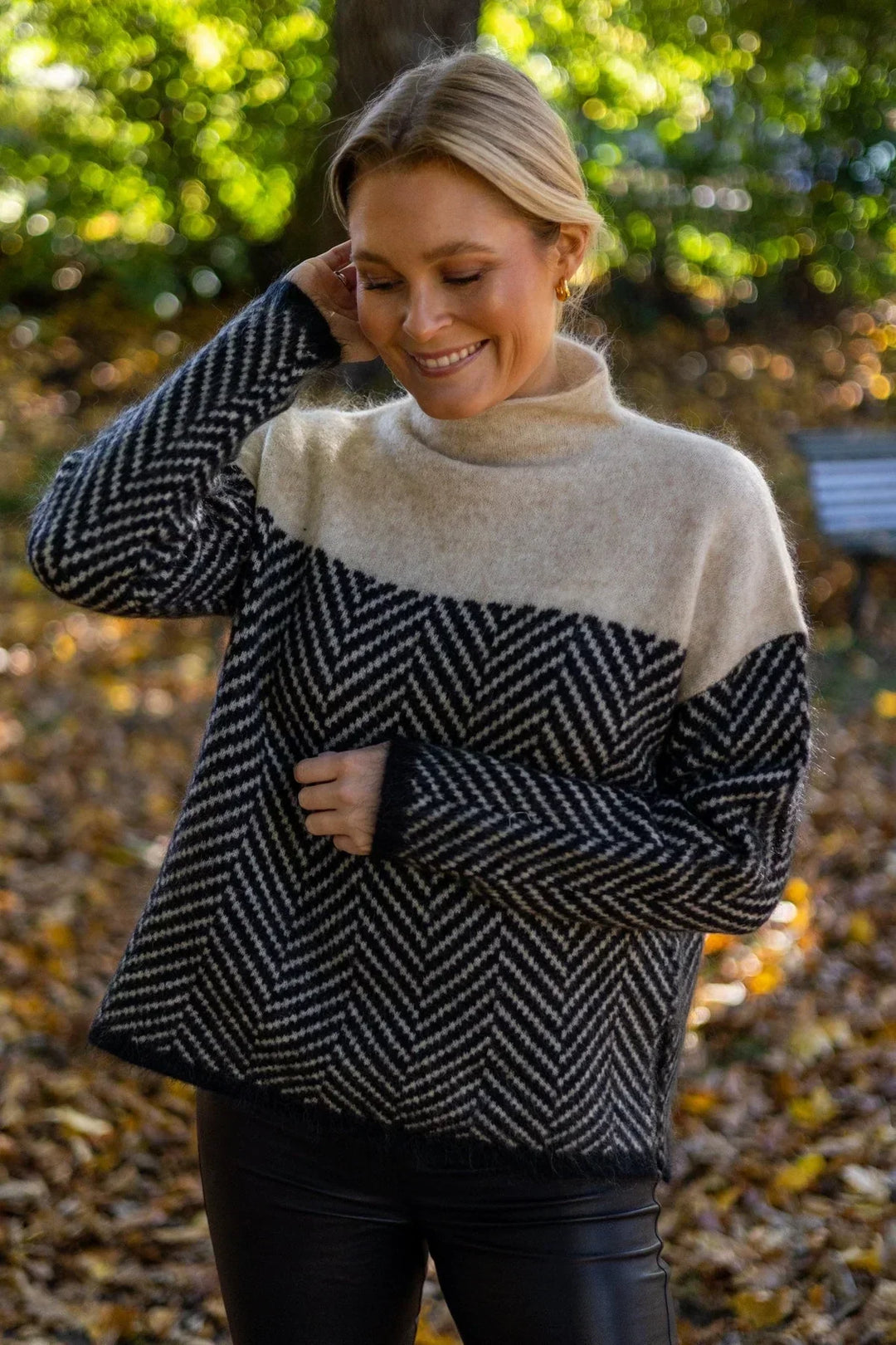 Stéphane™ - Luxury Cashmere Turtleneck